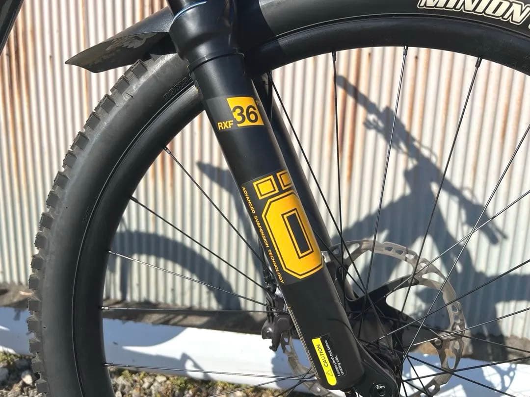 BOLD LINKIN 150 PRO Mサイズ フルサス 東京手渡し