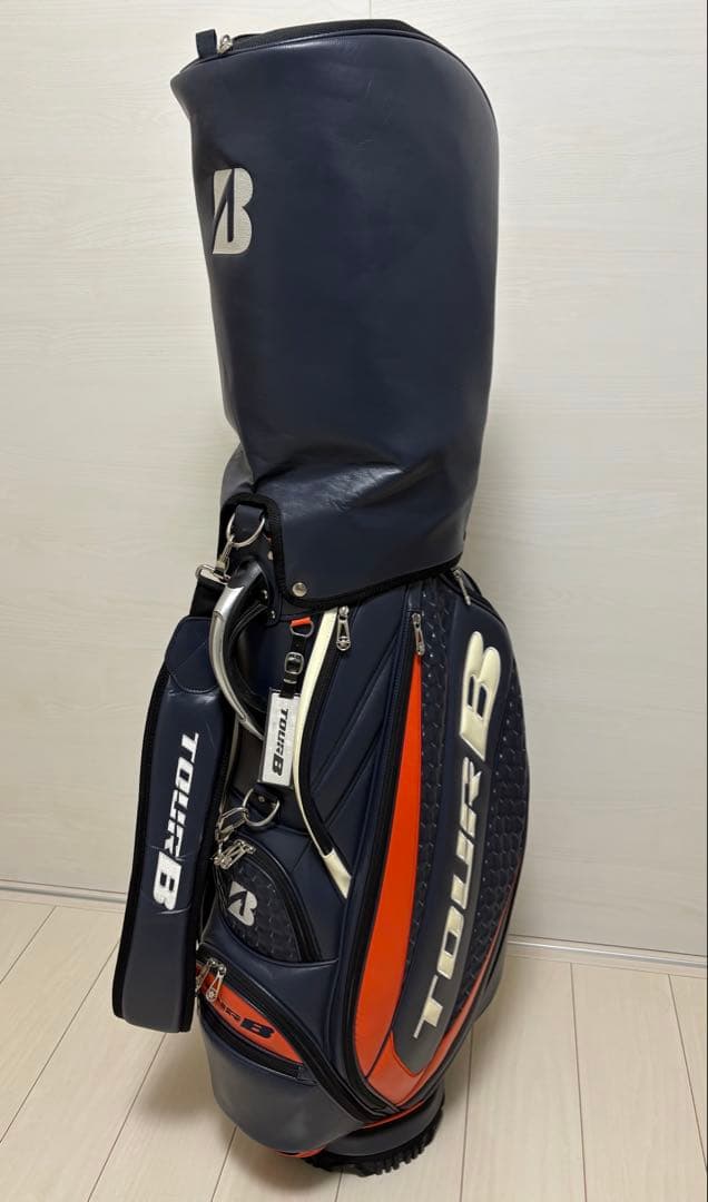 ブリヂストン TOUR B CBG910-NA 9.5型キャディーバッグ