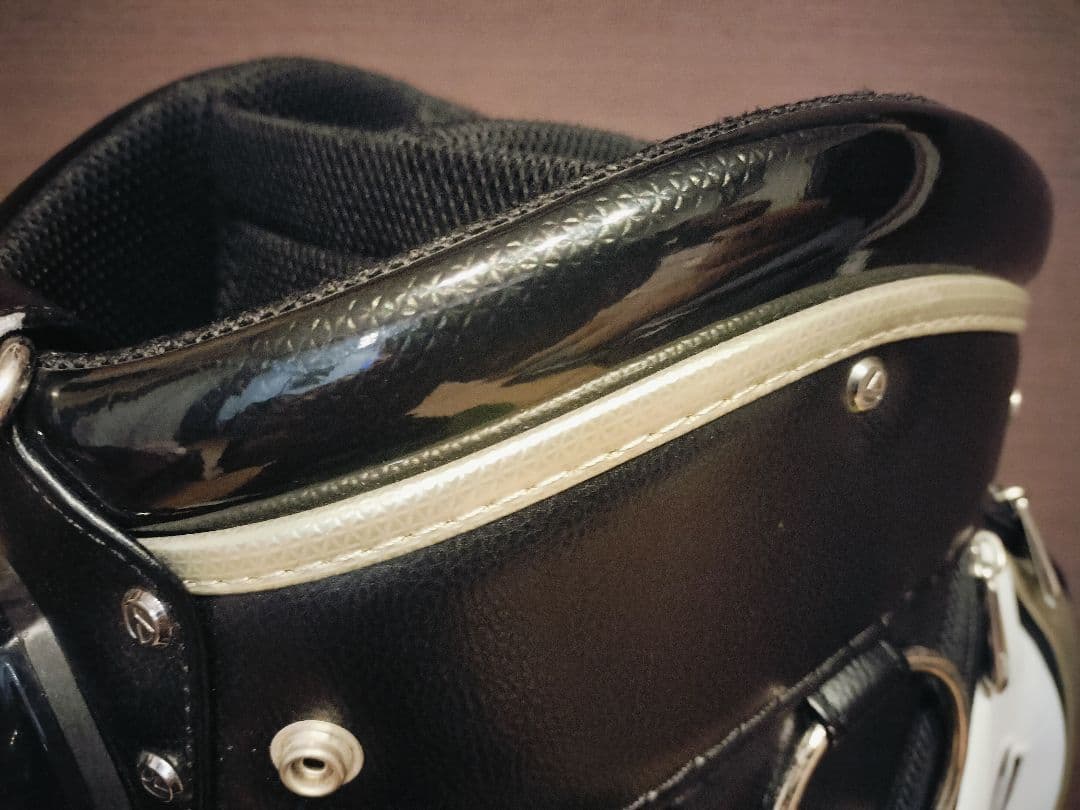 美品 テーラーメイド キャディバッグ