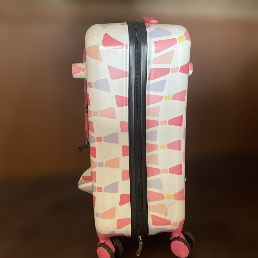 子供が乗れる　子供乗せ　キャリー　スーツケース