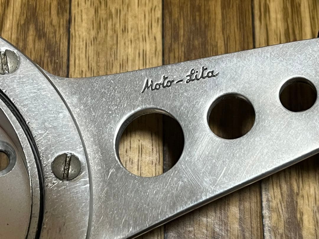 ＊*＊様 Moto-Lita ステアリングホイール 本体 ホーンボタン付