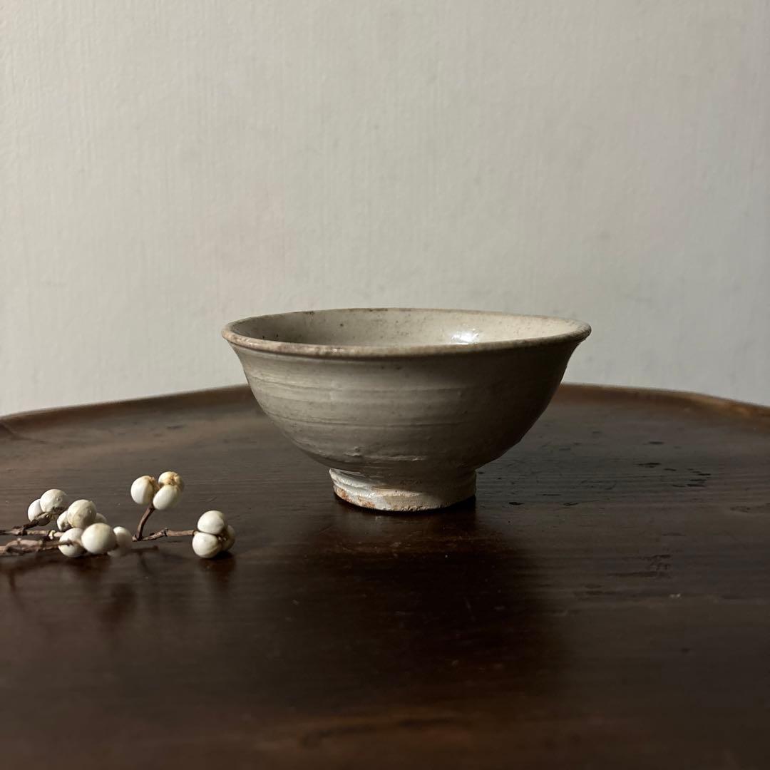 李朝小鉢　堅手　白磁　小服茶碗　大盃　韓国アンティーク　古道具　古民芸　古陶磁
