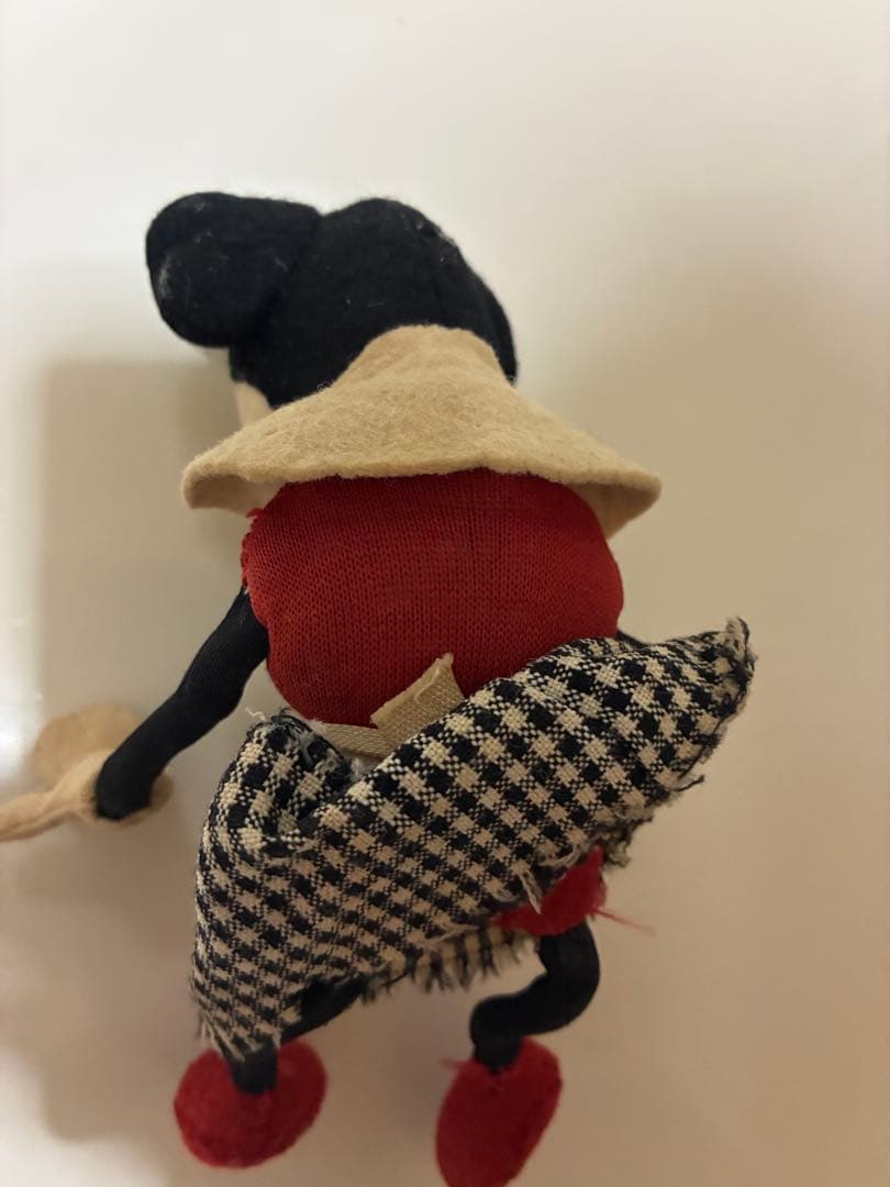 ドイツ　アンティーク　ヴィンテージミニー風布製人形 赤い衣装