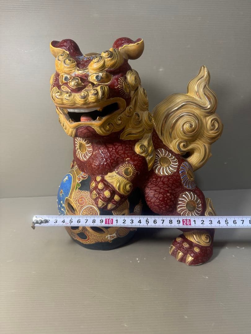 2517 九谷焼 玉乗り獅子 狛犬 シーサー 置物 開運 魔除け 縁起物 骨董品
