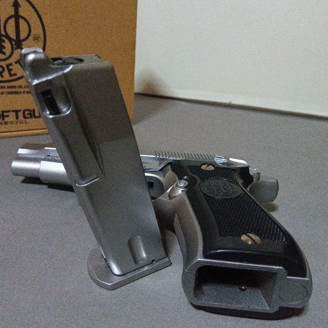 WA ベレッタ M84FS チーター ブローバック　シルバーモデル　　ウエスタン