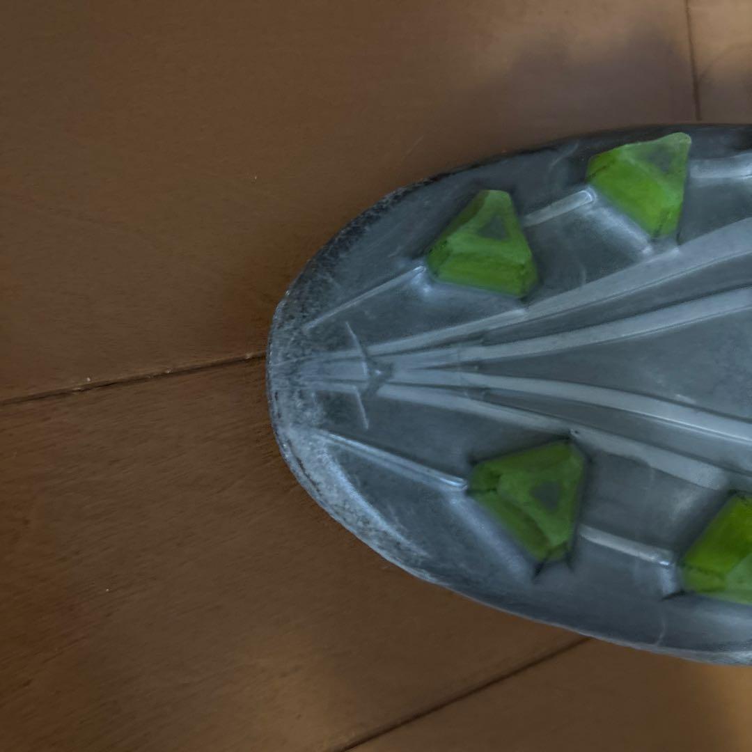 MIZUNOアルファ2PRO ホワイト×シルバーイリディセント 26.5センチ