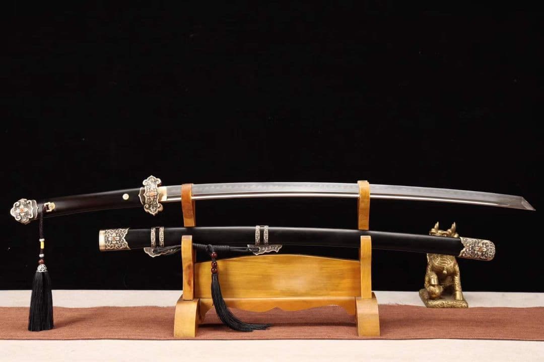 【唐刀】百花唐刀 古兵器 武具　刀装具　日本刀　模造刀 居合刀