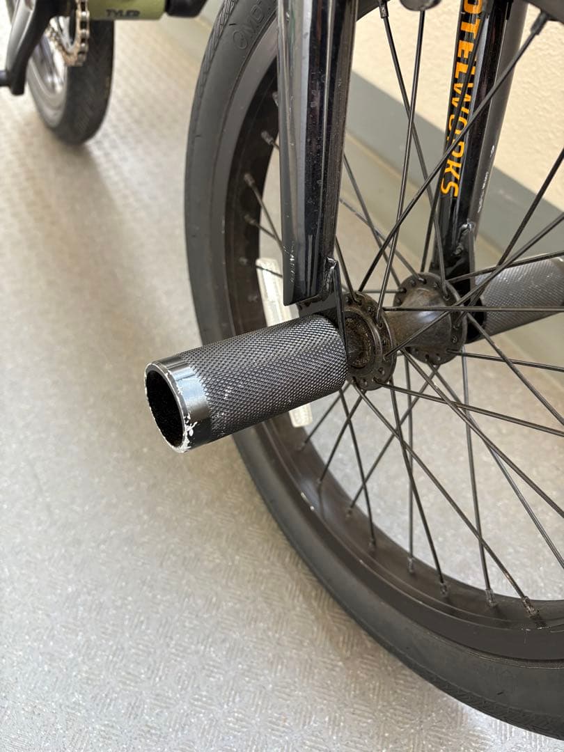 3/18まで限定送料込　BMX16インチ　MOTELWORKS フラットランド