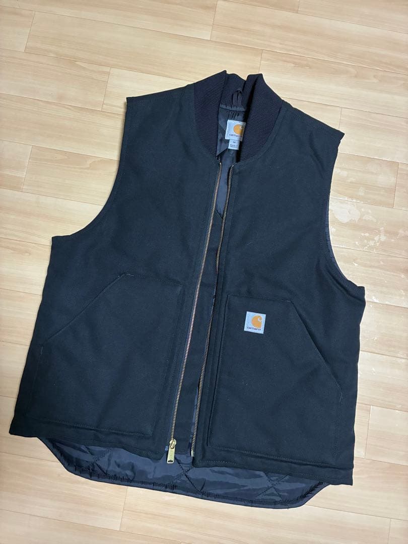 Carhartt ダックベスト／Mサイズ（V01-BLK)