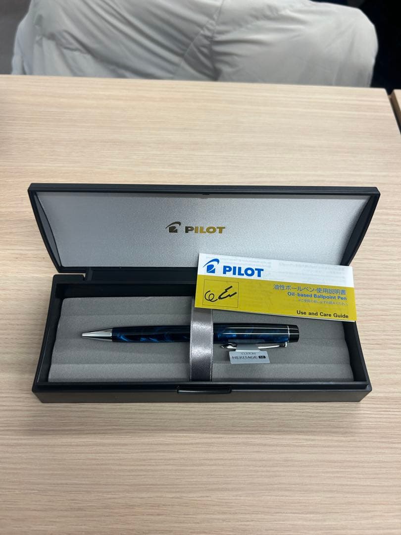 PILOT カスタムヘリテージ　ボールペン