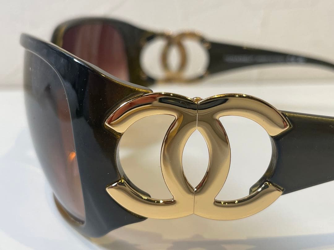 【極美品】CHANEL ココマーク　サングラス ブラウングラデーション