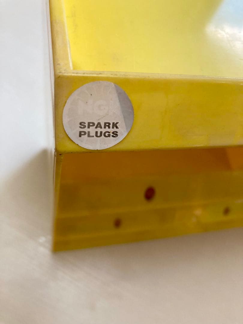 NGK スパークプラグ ディスプレイケースとプラグ30個セット