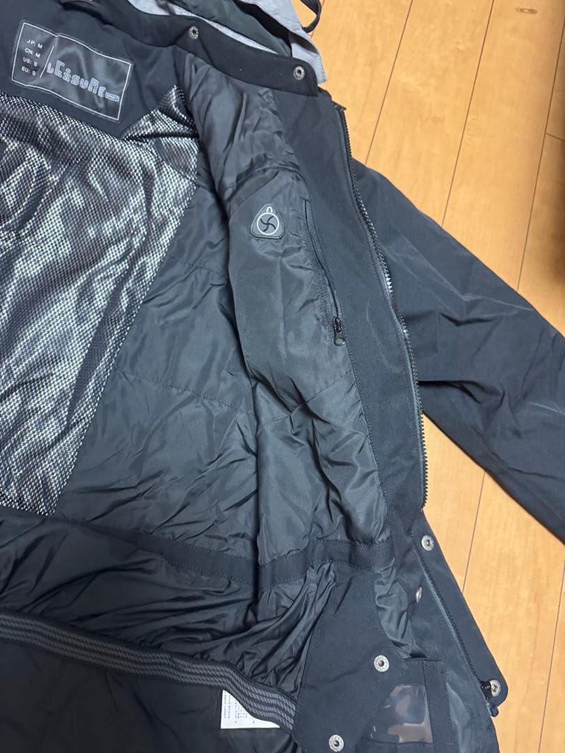 ベージュ スノーボードウェア 女性用上下