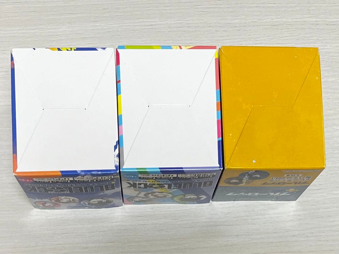 ブルーロック 缶バッジ 未開封BOX×3 マズル クラックス 中国再販