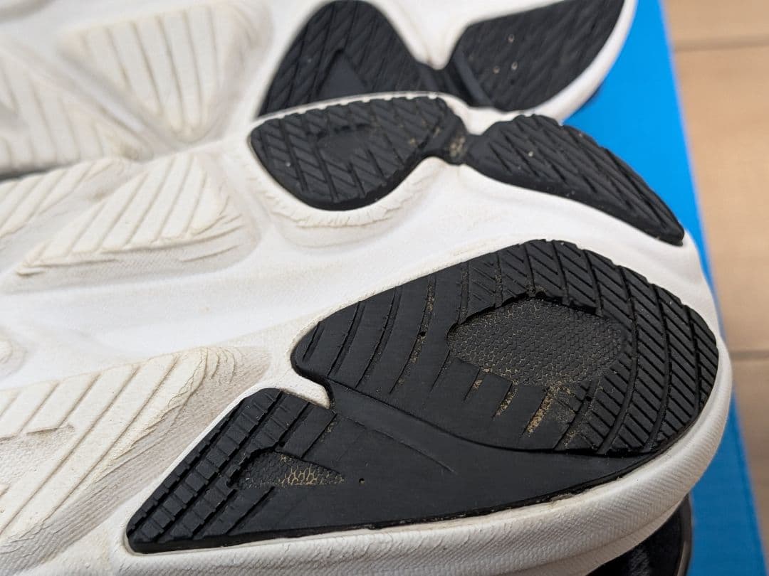 HOKA クリフトン10　ネイビー✕ホワイト 26.5cm