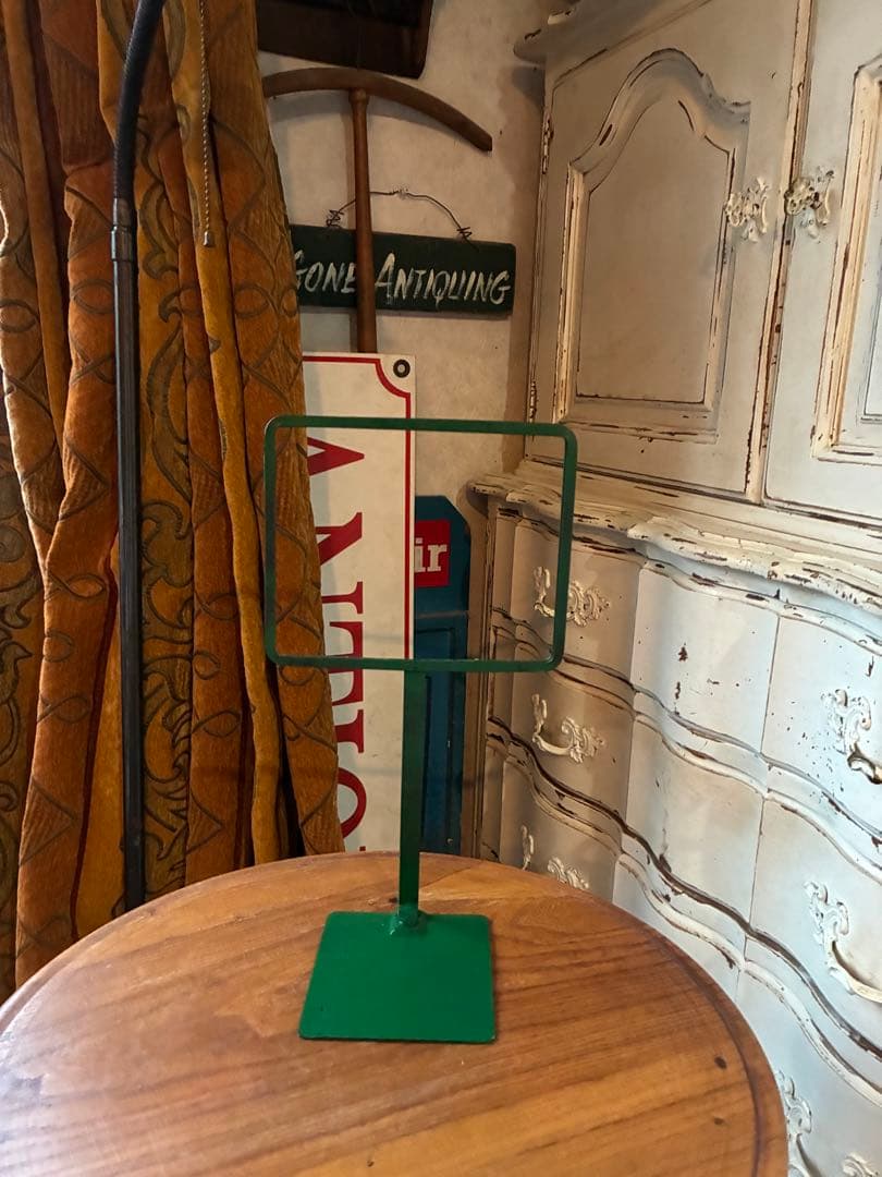 フランス　アンティーク　メタル　ディスプレイ　フォト　ポップ　スタンド　写真立て