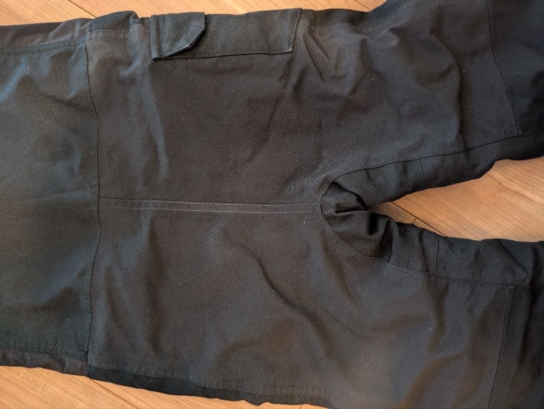 【美品】Burton キッズ　スノーボードウェア上下　ビブパンツ　5T　バートン