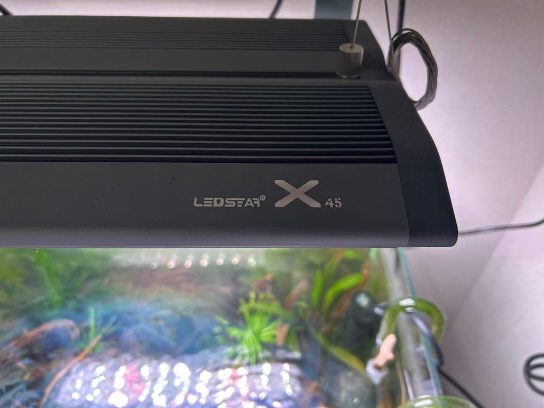 LEDSTAR 水槽ライト X（45㎝） Ｃｈｉｈｉｒｏｓスタンド