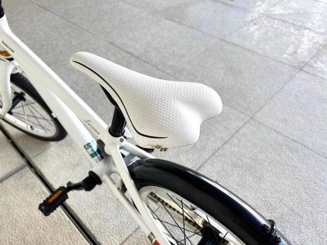 ブリヂストン LEVENA（レベナ） 18型 ホワイト