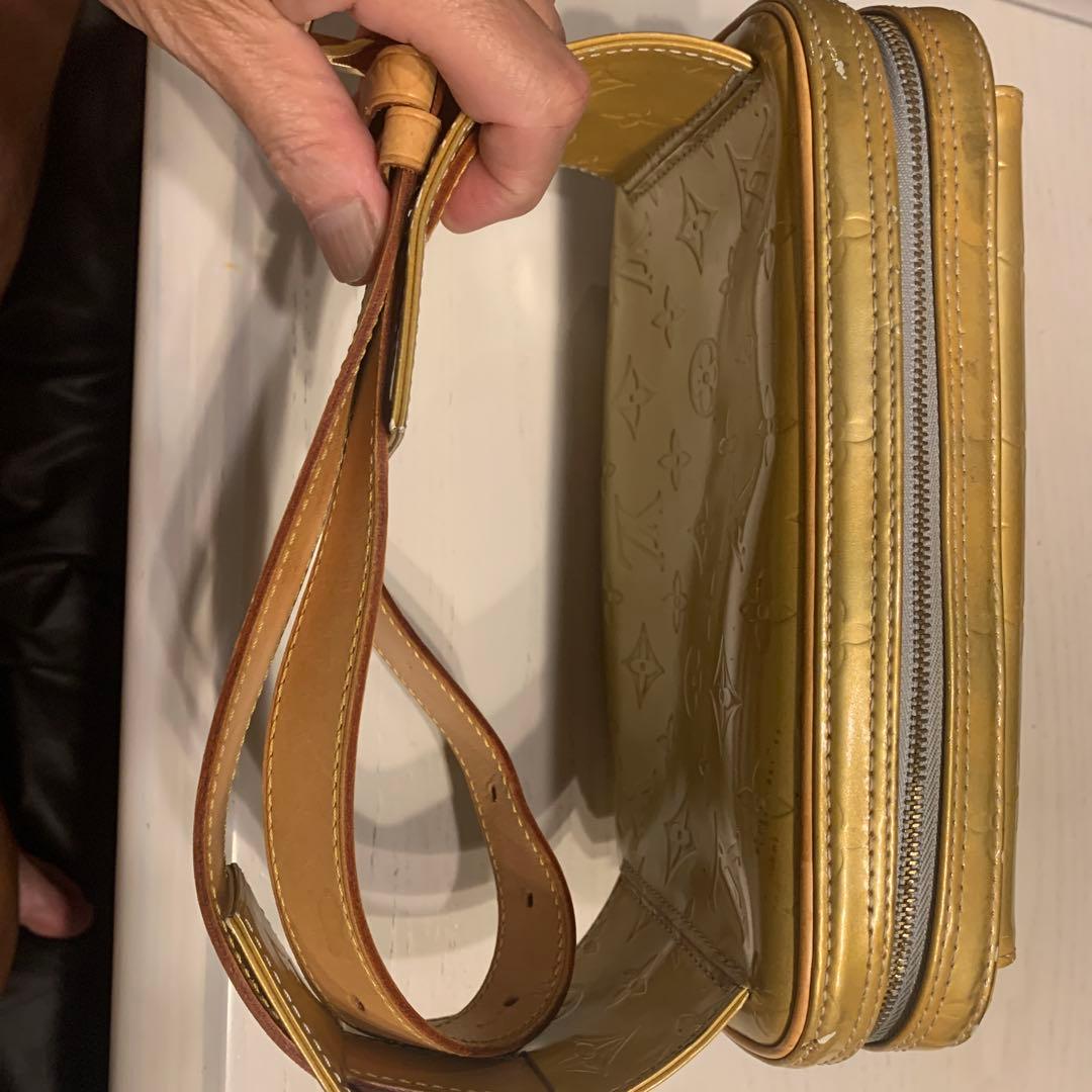 ルイヴィトン　ウエストバック