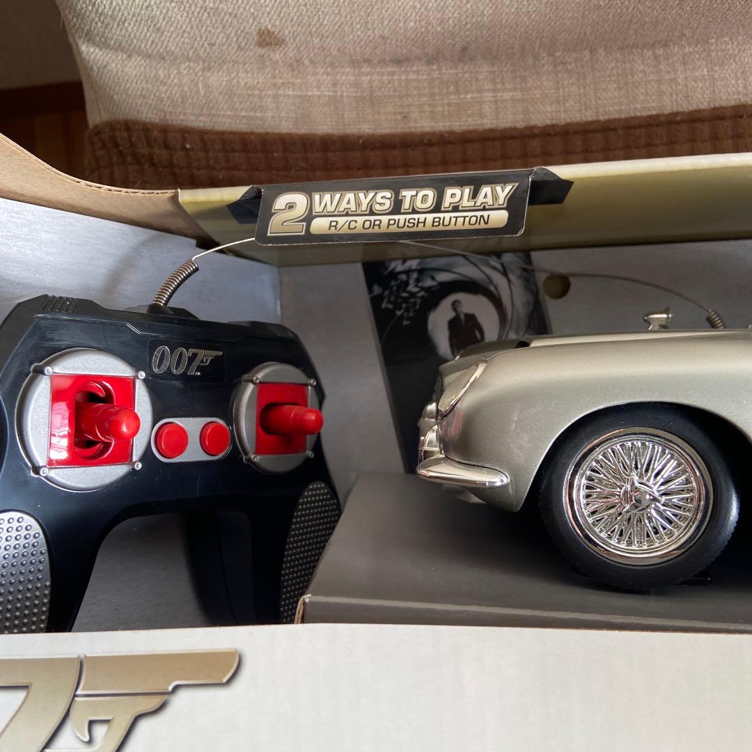 007 Aston Martin DB5 ラジコン