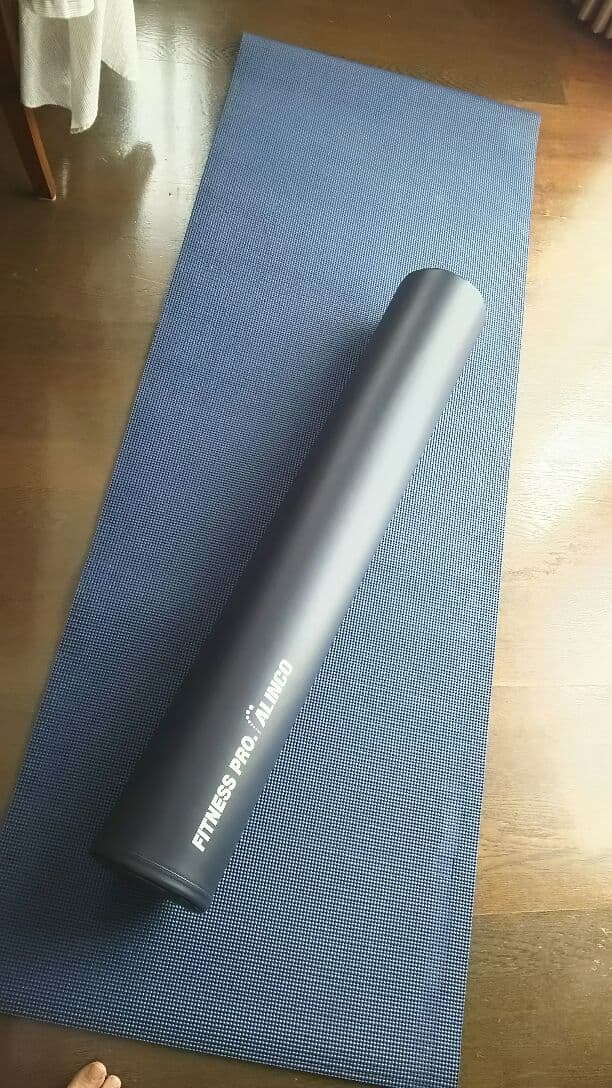 ヨガマット付きエクササイズポール