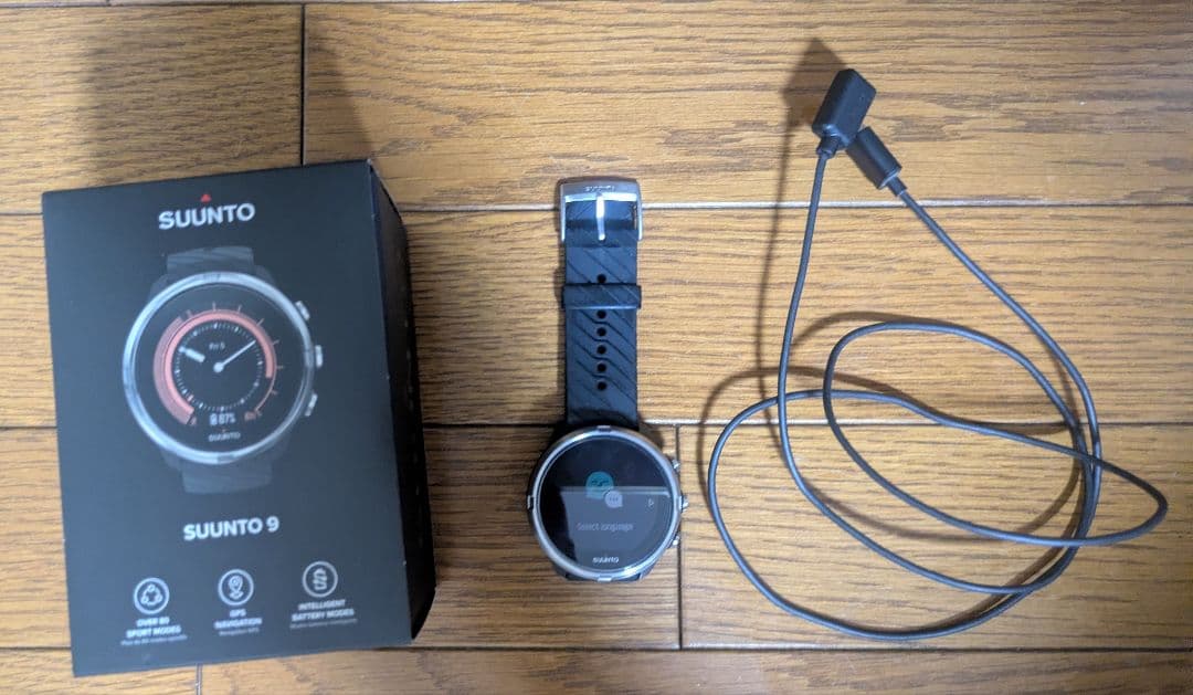 SUUNTO 9 【充電ケーブル、箱、取扱説明書等付】