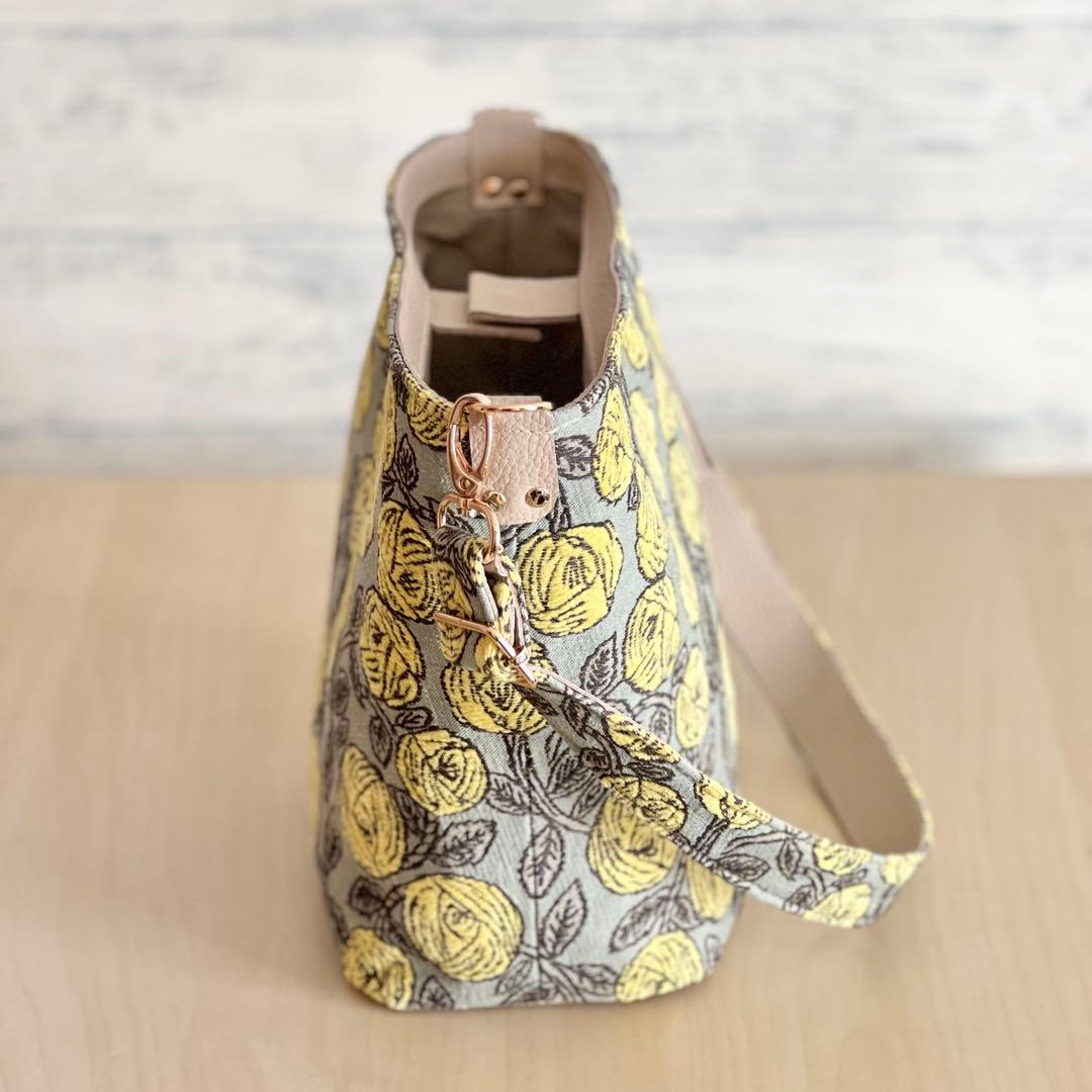 オーダー　rosy コロンとしたショルダーバッグ、ワンショルダーバッグ
