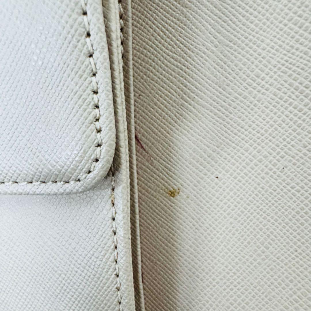 ✨BURBERRY✨バーバリー✨サファイアーノ✨レザー✨ベージュ✨ハンドバッグ✨