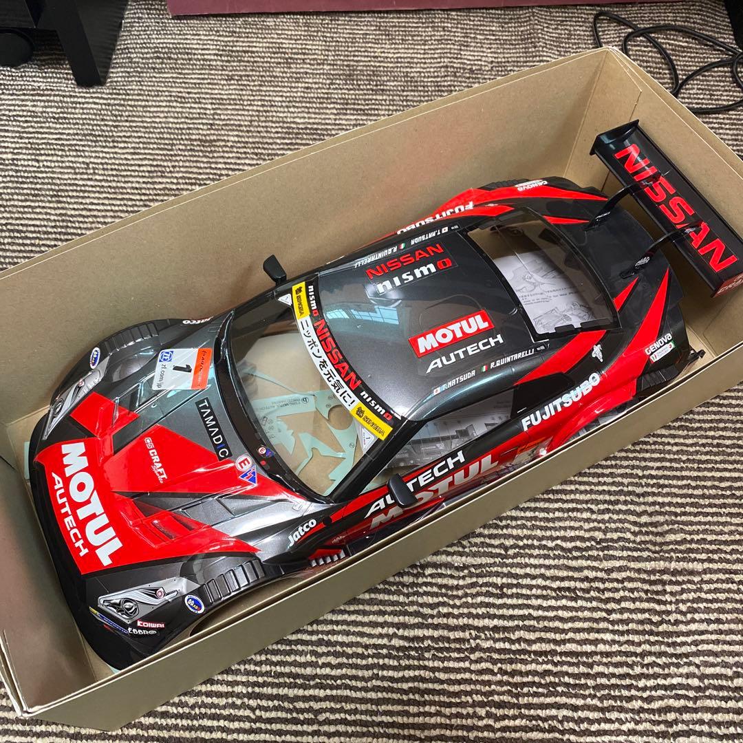 タミヤ　MOTUL AUTECH GT-R