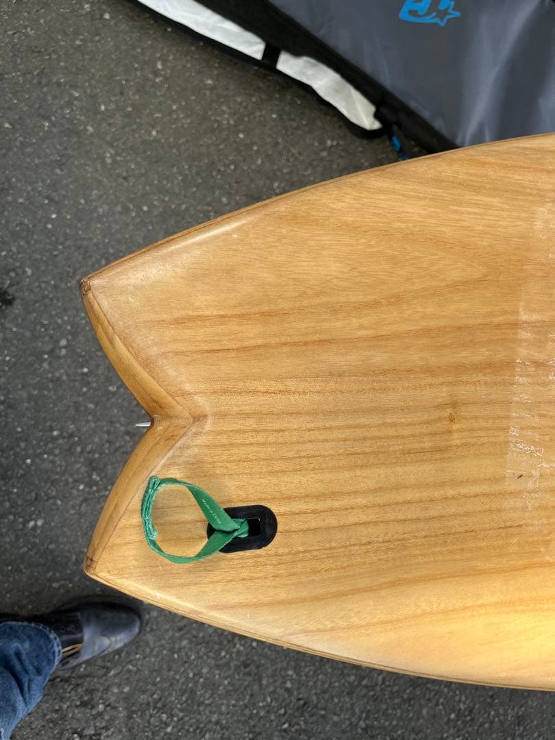 ミッドレングス6.10f 56.9Lファイヤーワイヤー ハードケースフィン5枚付