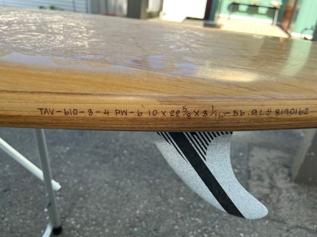 ミッドレングス6.10f 56.9Lファイヤーワイヤー ハードケースフィン5枚付