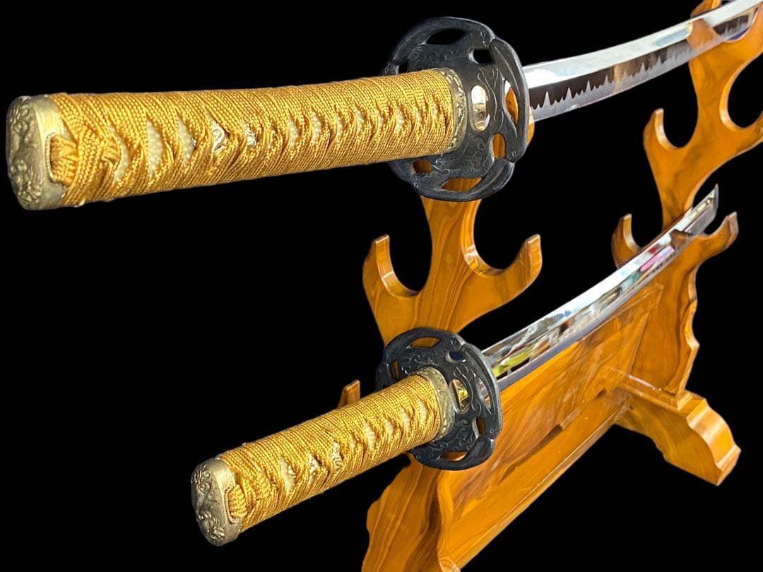 G 模造刀　模擬刀　武具　2本　透かし鍔　刀掛け付き　5本掛け　分解式