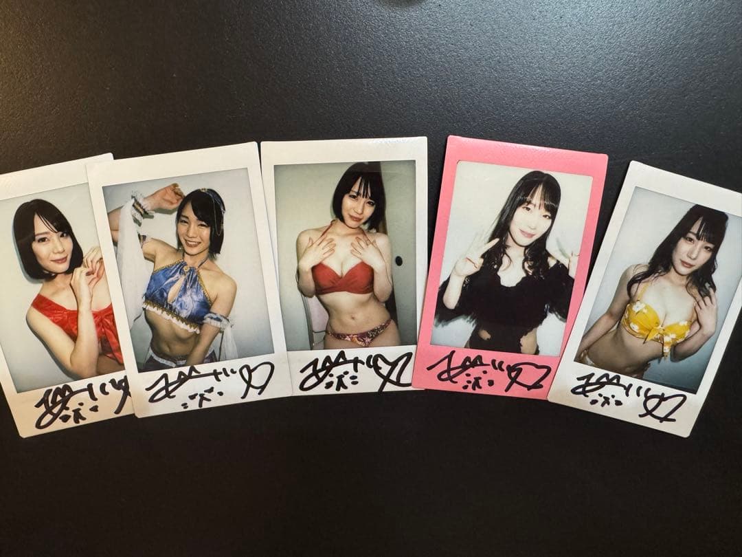 鈴村あいり　サイン入りチェキ④