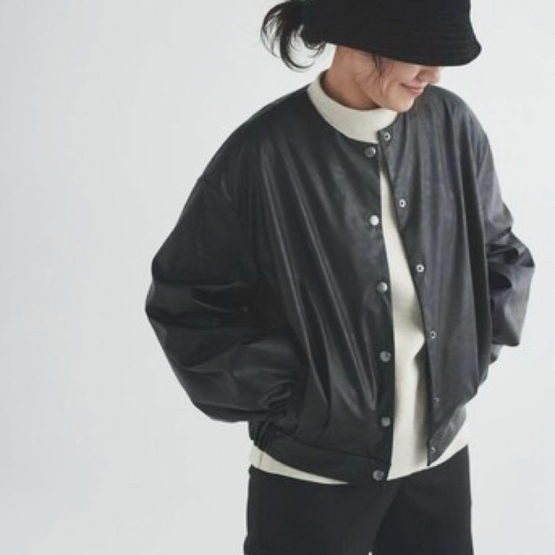 金子綾×TOMORROWLAND フェイクレザージャケット