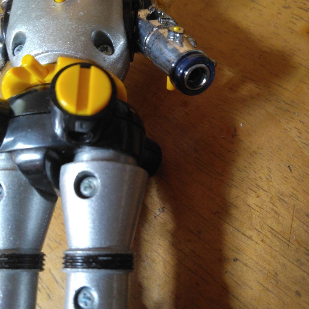 超合金キングジョー　 高さは13cmくらい。