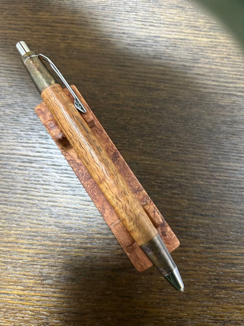 野原工芸 斑紋孔雀色 ハワイアンコアカーリー 固定式口金付属 MP シャーペン