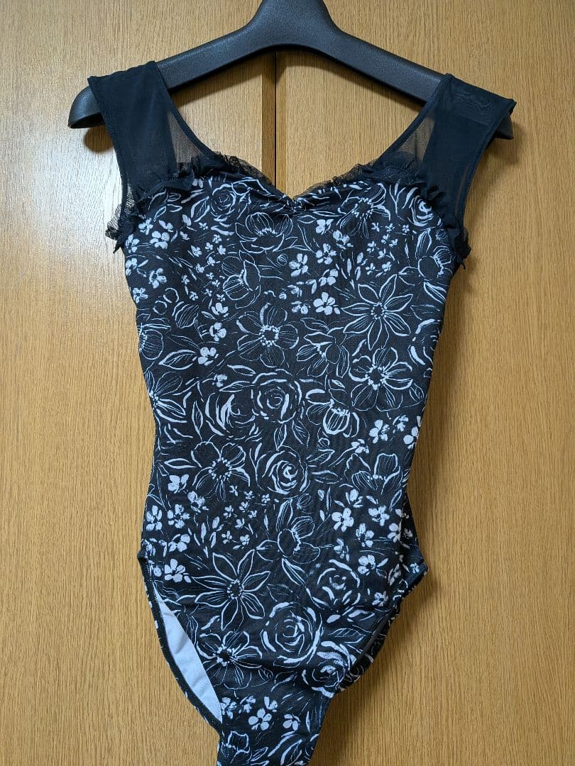 stina レオタード　Ｓサイズ