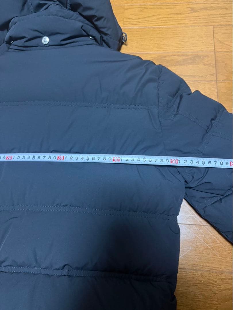 週末最終セール　PRADA フード付きダウンジャケット ブラック　サイズ48