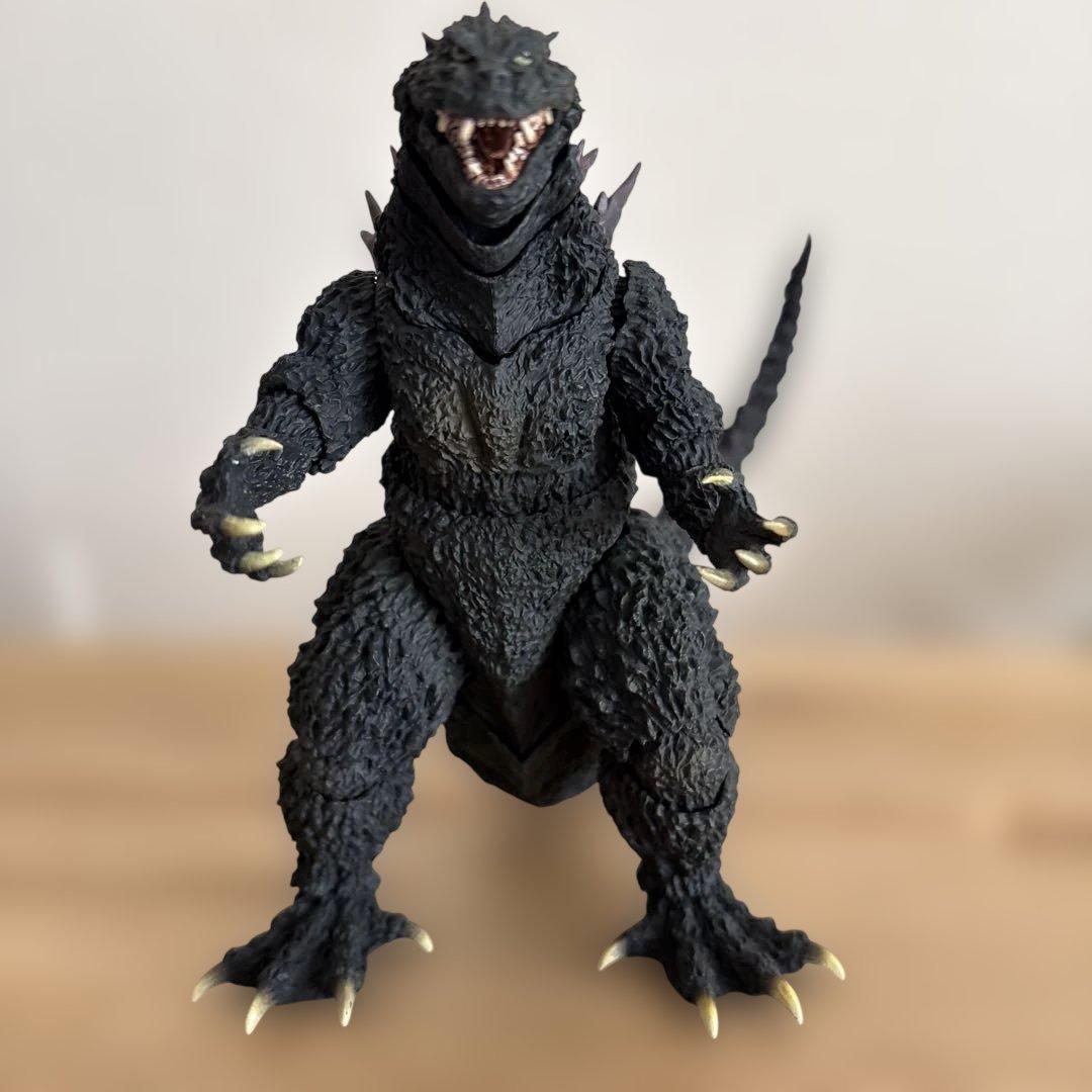 転*）様 バンダイ　ゴジラ