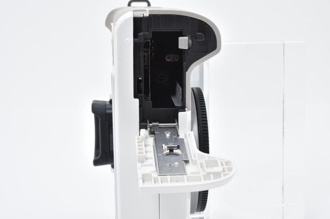 CANON EOS KISS Ｍ EF-M 15-45mm IS STM