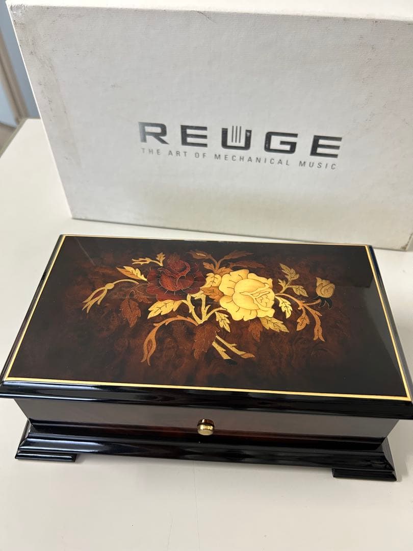 REUGE メカニカルミュージックボックス 花のインレイ