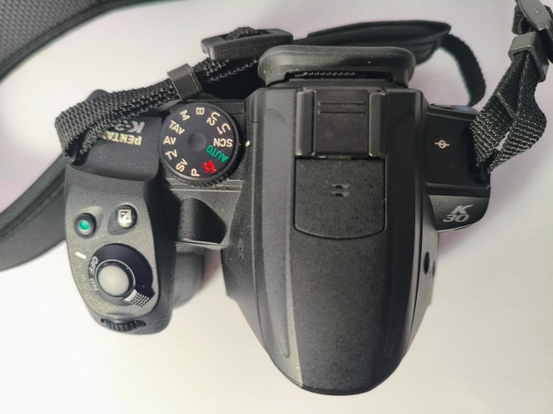 【dakun】ペンタックス　PENTAX K-30 ブラック