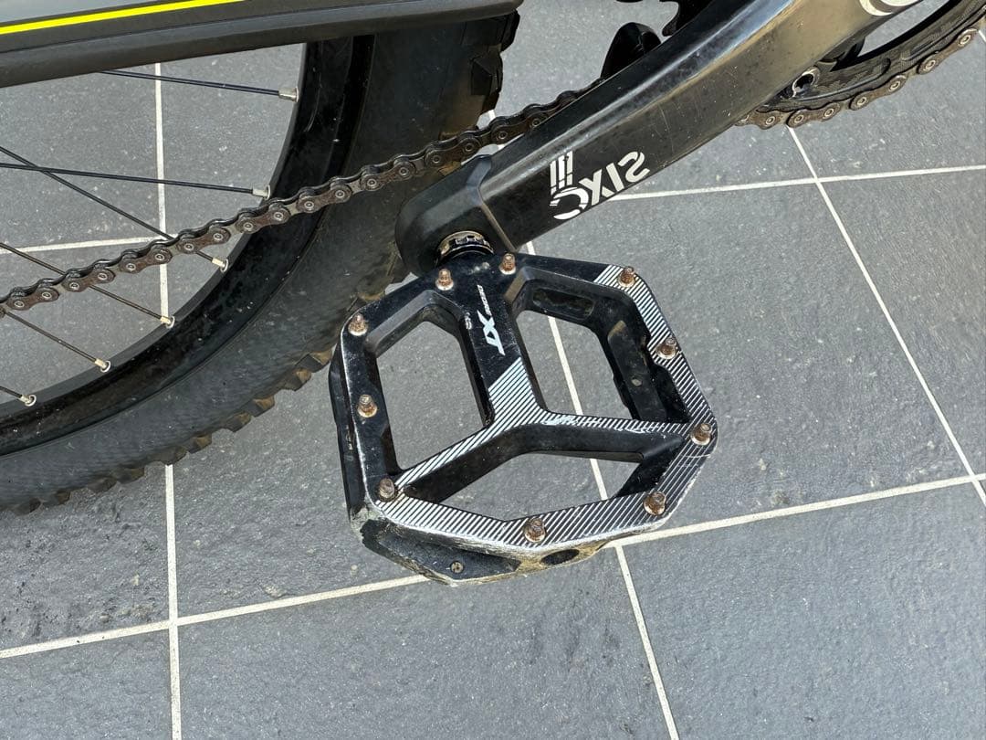 れん SANTA CRUZ V10.5 26 inch Sサイズ