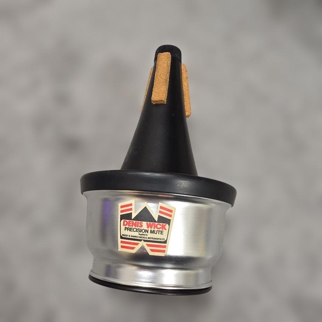 デニスウィック　カップミュート
