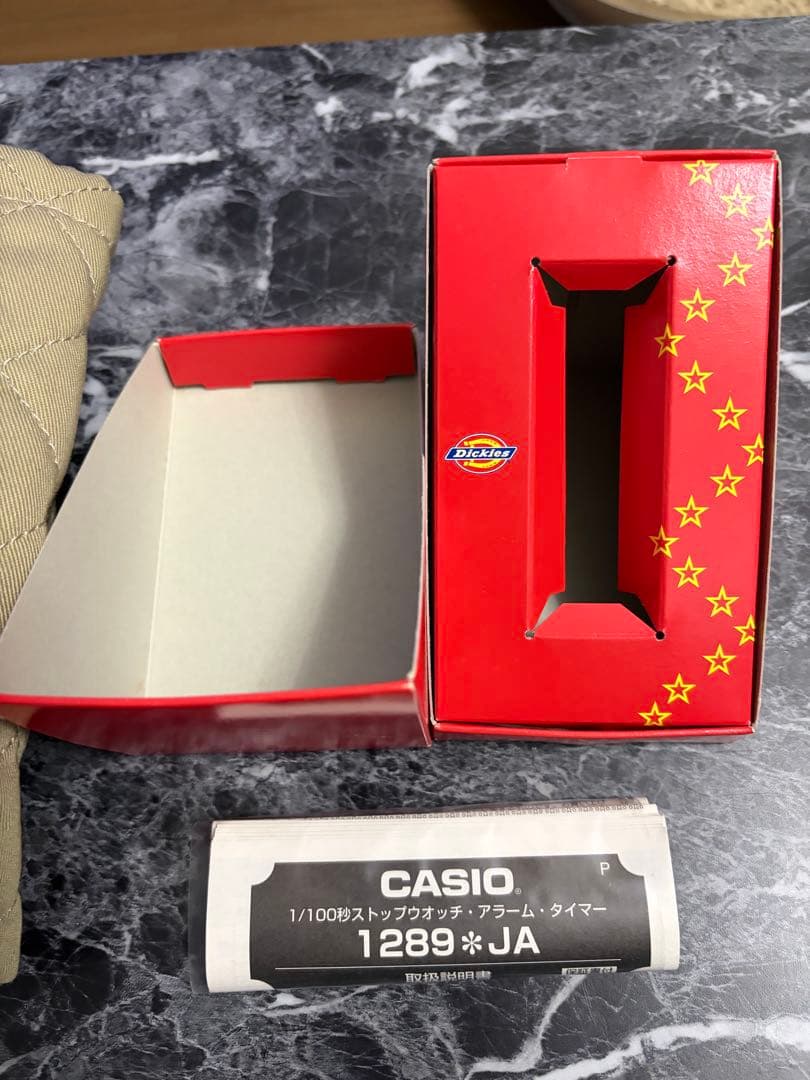 G-SHOCK×Dickiesコラボ 腕時計 レッド