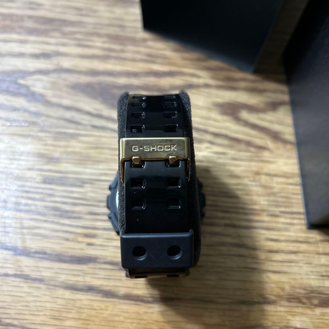 G-SHOCK ブラック/ゴールド 腕時計 110 GA-110GB-1AJF