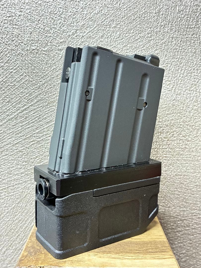 R7-38 東京マルイ GBB M4 マガジンアダプター 外部ソース仕様