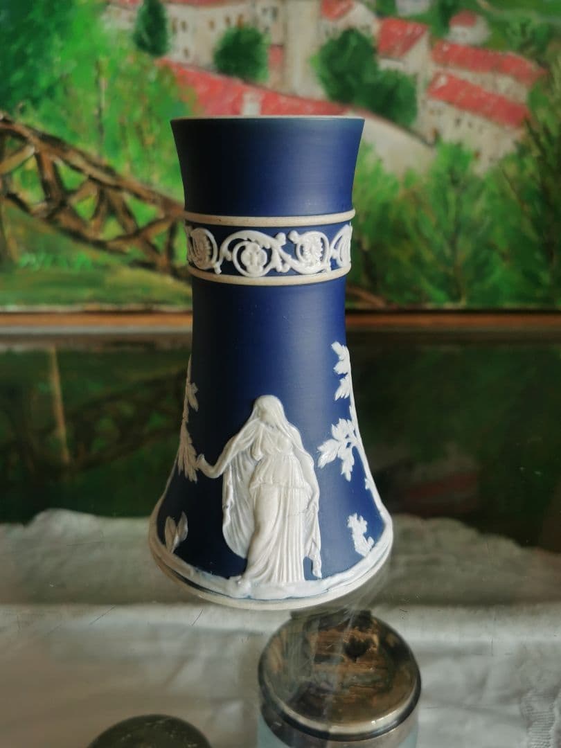 アンティーク英国 アダムスジャスパー カメオ技法 ラッパと収穫の女性像のベース