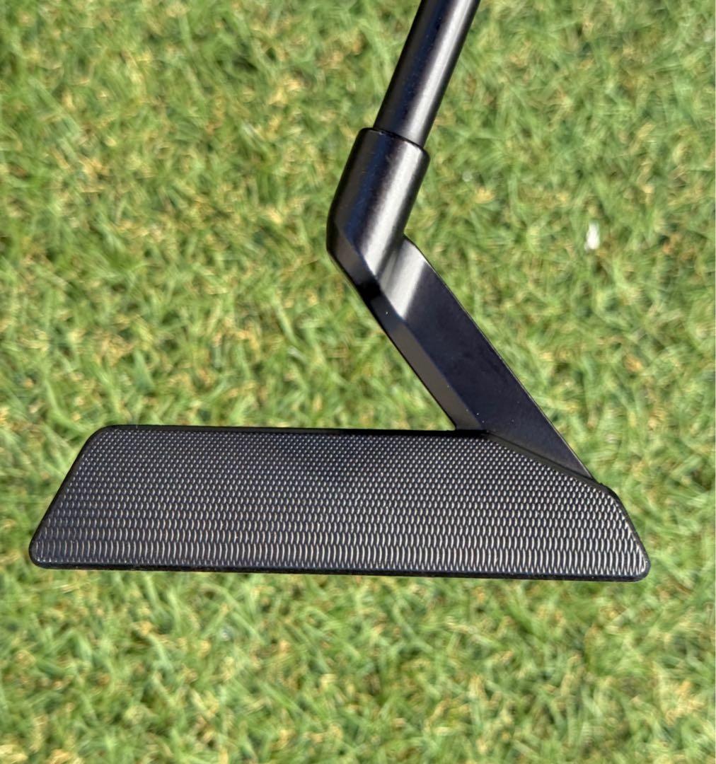 美品！クロスパットRED BLACK LABEL 34インチ 黒